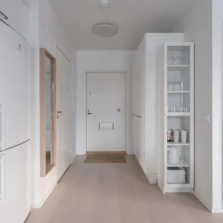 New 2br With Sauna, Balcony & Great Location Apartamento Tampere